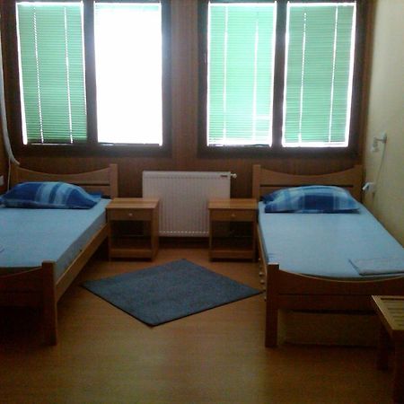 Hostel Av Palanka Extérieur photo