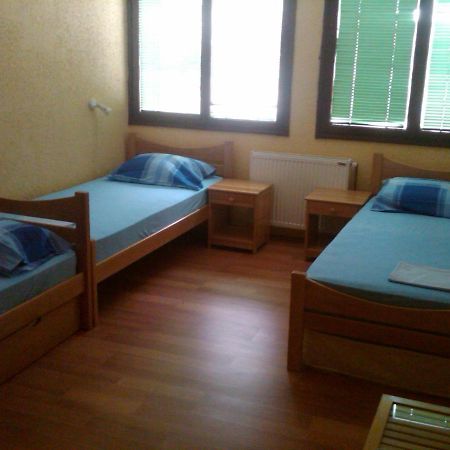Hostel Av Palanka Extérieur photo