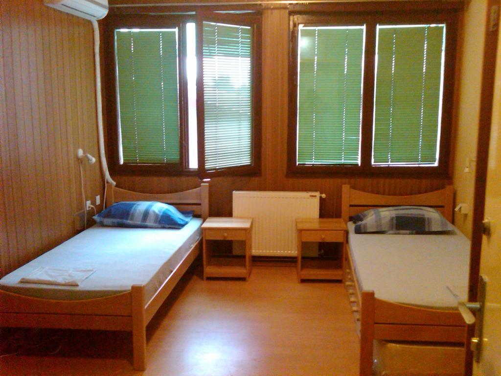 Hostel Av Palanka Extérieur photo